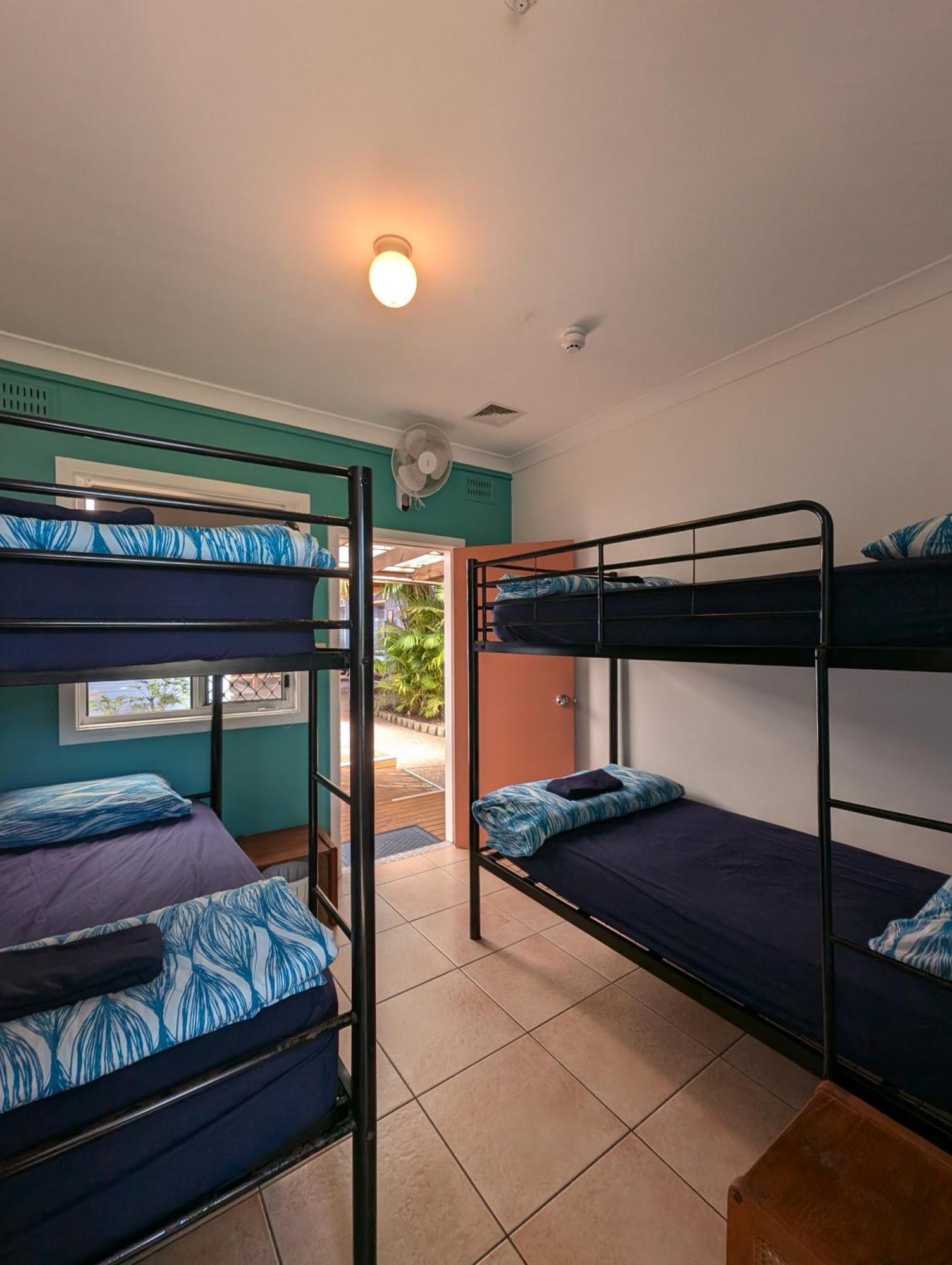 Ozzie Pozzie Backpackers Vandrerhjem Port Macquarie Eksteriør bilde